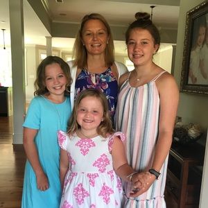 Meet your Posher, Jennifer